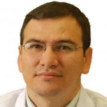 Uzm. Dr. Ali Tırtır — Çocuk Sağlığı Ve Hastalıkları, İstanbul. Portre fotoğrafı.