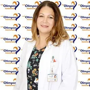 Uzm. Dr. Hale Kızdanoğlu — İç Hastalıkları, Konyaaltı, Antalya. Portre fotoğrafı.