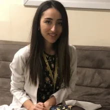 Kl. Psk. Damla Aslan — Psikoloji, İstanbul. Portre fotoğrafı.