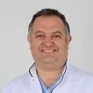 Op. Dr. Ümit Yıldırım — Üroloji, Kuşadası, Aydın. Portre fotoğrafı.