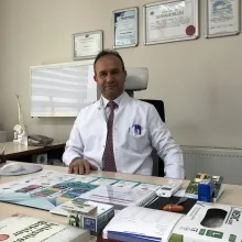 Uzm. Dr. Osman Adıgüzel — Fiziksel Tıp Ve Rehabilitasyon, Tokat. Portre fotoğrafı.