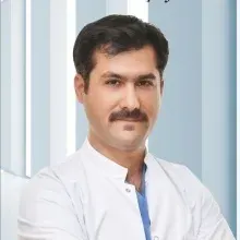 Op. Dr. Süleyman Çakmakçı — Üroloji, Elazığ. Portre fotoğrafı.