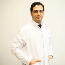 Op. Dr. Fethi Ahmet Türegün — Üroloji, Pendik, İstanbul. Portre fotoğrafı.