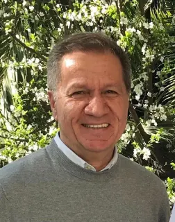 Op. Dr. Ünal Boz profilinde yer alan galeri fotoğrafı.