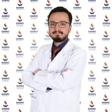 Dr. Öğr. Üyesi İlham Gülçek — Göğüs Cerrahisi, Şehitkamil, Gaziantep. Portre fotoğrafı.