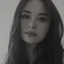Psk. Gülce Güney Özgökçe — Psikoloji. Portre fotoğrafı.