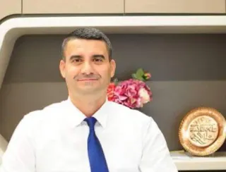 Prof. Dr. Veysel Şal profilinde yer alan galeri fotoğrafı.