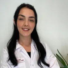 Fzt. Merve Aktay Hartamacı — Fizyoterapi Ve Rehabilitasyon, İstanbul. Portre fotoğrafı.