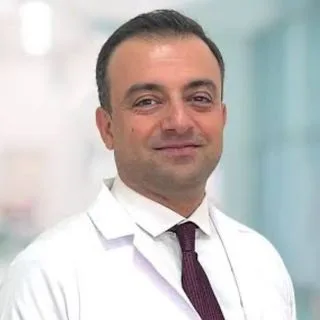 Doç. Dr. Hüseyin Yönder — Genel Cerrahi, Kahramanmaraş. Portre fotoğrafı.