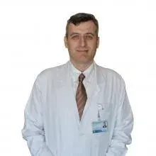 Doç. Dr. Sait Burak Erer — İstanbul. Portre fotoğrafı.
