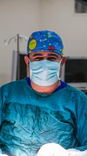 Op. Dr. Numan Atılgan profilinde yer alan galeri fotoğrafı.