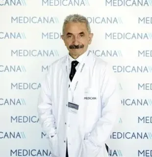 Op. Dr. Hüsamettin Olgun profilinde yer alan galeri fotoğrafı.