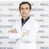 Uzm. Dr. Ömer Önder Savaş — Hematoloji, Nilüfer, Bursa. Portre fotoğrafı.