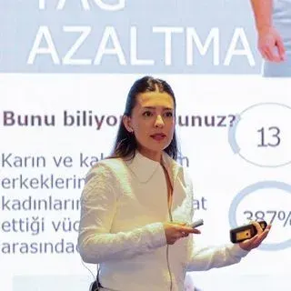 Dyt. Çağlayan Şahin — Diyetisyen, Ankara. Portre fotoğrafı.