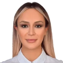 Kl. Psk. Nilüfer Şişman. Portre fotoğrafı.