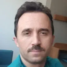 Op. Dr. Volkan Yılmaz — Göğüs Cerrahisi, Atakum, Samsun. Portre fotoğrafı.