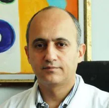 Uzm. Dr. Ümit Şahin — Fiziksel Tıp Ve Rehabilitasyon, Beşiktaş, İstanbul. Portre fotoğrafı.