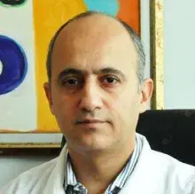 Uzm. Dr. Ümit Şahin — Fiziksel Tıp Ve Rehabilitasyon, Beşiktaş, İstanbul. Portre fotoğrafı.