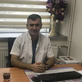 Op. Dr. Mehmet Şerif Arslan profilinde yer alan galeri fotoğrafı.