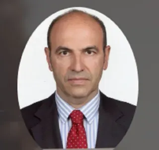 Prof. Dr. Ulukan İnan profilinde yer alan galeri fotoğrafı.