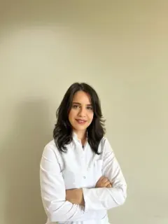 Op. Dr. İrem Yengel profilinde yer alan galeri fotoğrafı.