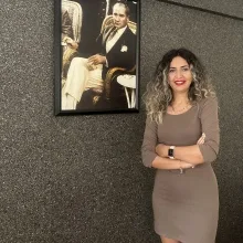 Kl. Psk. Yeşim Kara Elmas — İzmir. Portre fotoğrafı.