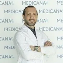 Op. Dr. Ali Önder Devay — Genel Cerrahi, Nilüfer, Bursa. Portre fotoğrafı.