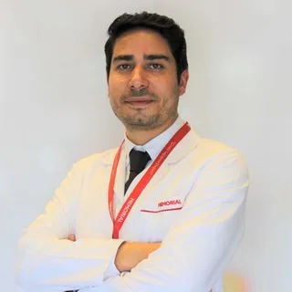Op. Dr. Sinan Yılmaz — Ortopedi Ve Travmatoloji, Ankara. Portre fotoğrafı.