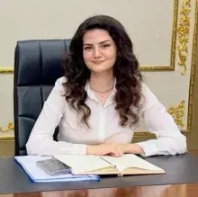 Psk. Betül Bozkır — Psikoloji. Portre fotoğrafı.
