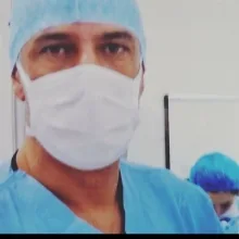 Uzm. Dr. Gürol Öksüzoğlu — Gastroenteroloji, Ankara. Portre fotoğrafı.
