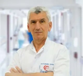 Uzm. Dr. Nedim Şahin profilinde yer alan galeri fotoğrafı.