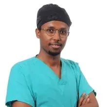 Op. Dr. Esmail Abdulahı Ahmed — Kulak Burun Boğaz. Portre fotoğrafı.