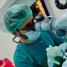 Op. Dr. Erkan Sabri Ertaş — Keçiören, Ankara. Portre fotoğrafı.