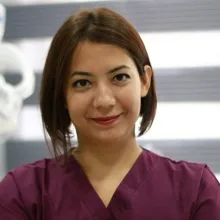 Dr. Dt. Saime Aslı Kahraman — Trabzon. Portre fotoğrafı.