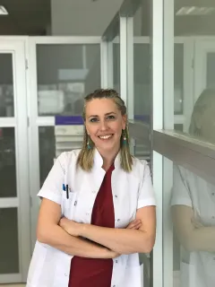 Dr. Dt. Özge Batmaz profilinde yer alan galeri fotoğrafı.