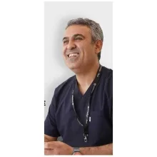 Dr. Dt. Alaattin Keykubat — Kayseri. Portre fotoğrafı.