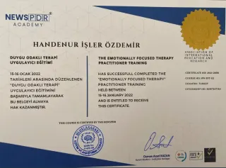 Kl. Psk. Handenur Özdemir profilinde yer alan galeri fotoğrafı.