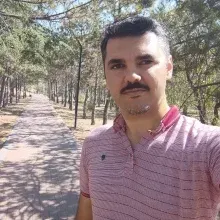 Ali Kemal Demez — Aile Danışmanlığı. Portre fotoğrafı.