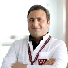 Dr. Öğr. Üyesi Metin Yılmaz — Kalp Ve Damar Cerrahisi, Keçiören, Ankara. Portre fotoğrafı.