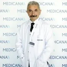Op. Dr. Hüsamettin Olgun — Kulak Burun Boğaz, Nilüfer, Bursa. Portre fotoğrafı.