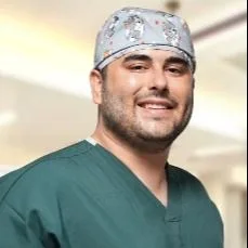 Uzm. Dr. Hasan Basri Göksu — Radyoloji, Kahramanmaraş. Portre fotoğrafı.