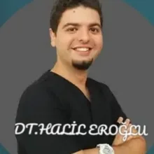 Dt. Halil Eroğlu — Diş Hekimi, Manisa. Portre fotoğrafı.