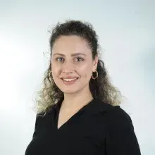 Psk. Esra Kahraman — Psikoloji, Eskişehir. Portre fotoğrafı.
