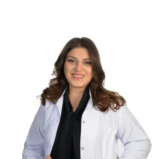 Dyt. Sinem Koçak — Diyetisyen, Kayseri. Portre fotoğrafı.
