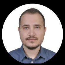 Op. Dr. Mustafa Kutluhan Erdem — Üroloji, Ankara. Portre fotoğrafı.