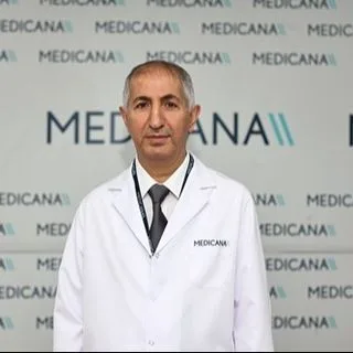 Uzm. Dr. Hacı Ali Tekkurt — Fiziksel Tıp Ve Rehabilitasyon, Selçuklu, Konya. Portre fotoğrafı.