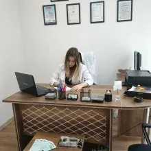 Fzt. Hüma İpek Sayım — Fizyoterapi Ve Rehabilitasyon, Kadıköy, İstanbul. Portre fotoğrafı.