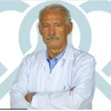Prof. Dr. Mehmet Yıldız — İç Hastalıkları, Ankara. Portre fotoğrafı.
