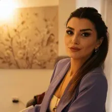 Psk. Fulya Ölmez — Psikoloji, İstanbul. Portre fotoğrafı.