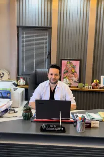 Op. Dr. Salman Işık profilinde yer alan galeri fotoğrafı.